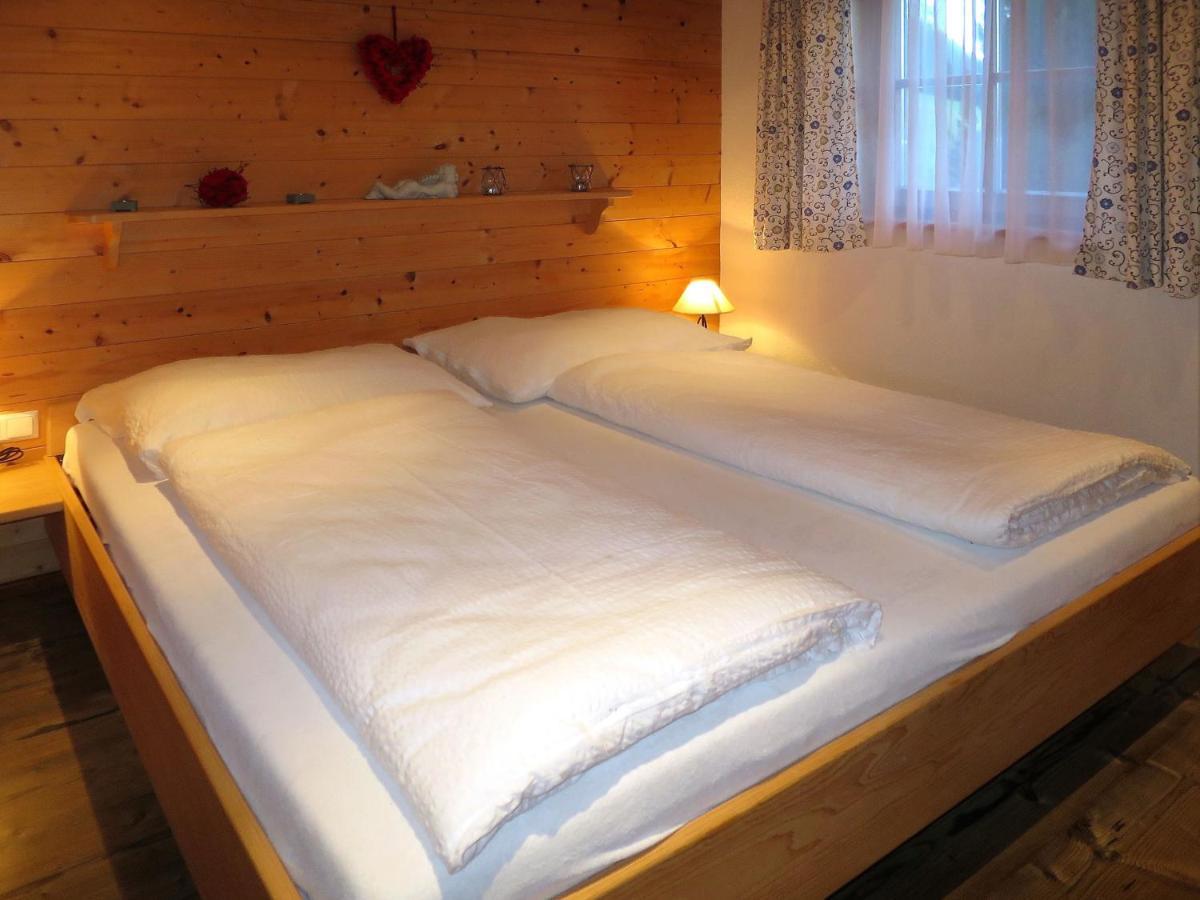 Hubner - Gbm320 By Interhome